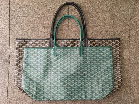 goyard st louis tote pm vs gm|goyard pm bag price.